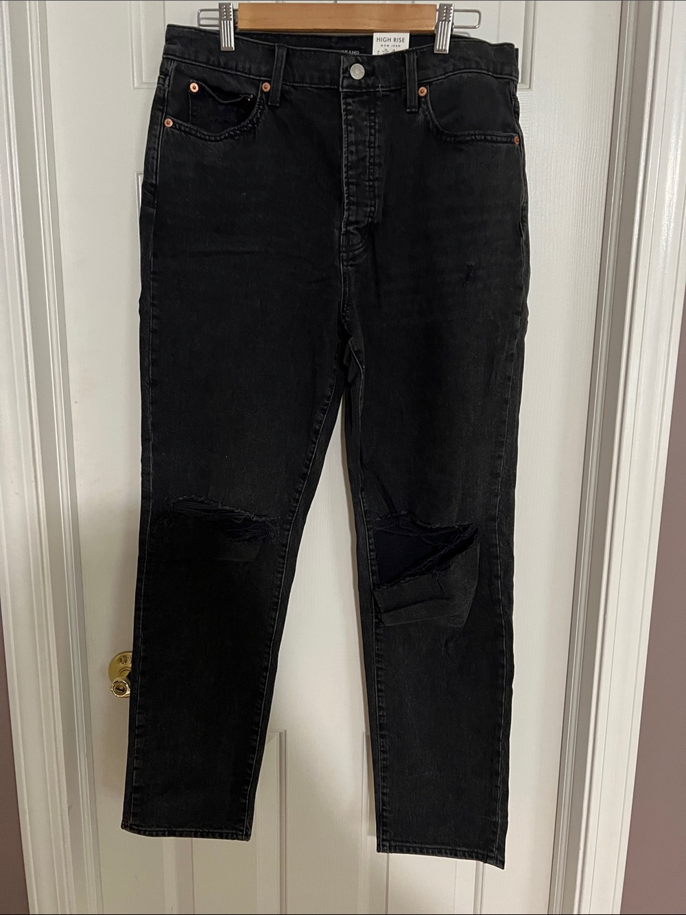NWT Lucky Brand High-Rise Mom Jean Black Distressed 12/31R
